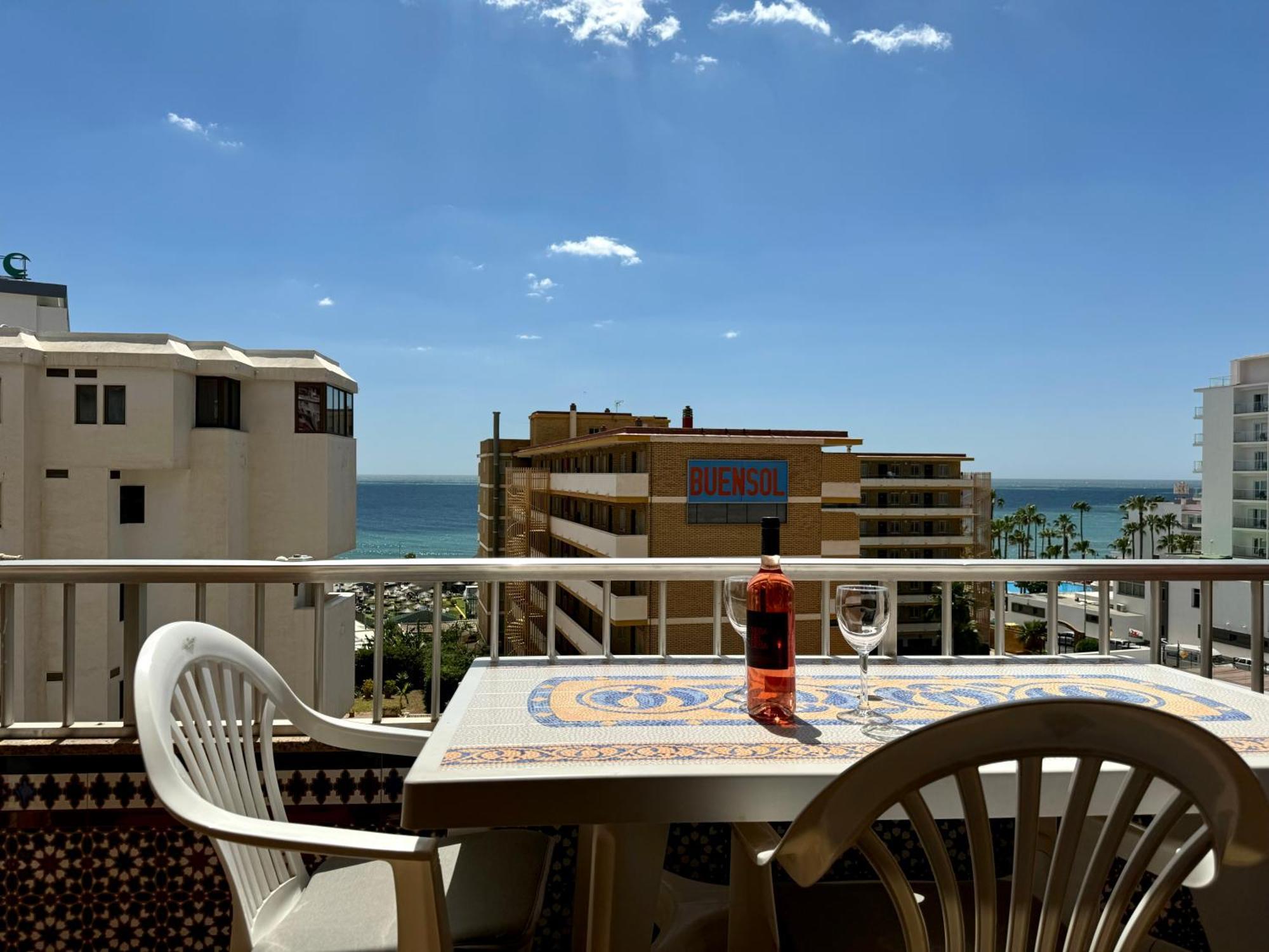 La Carihuela A 150 Metros De La Playa Con Espectaculares Vistas Torremolinos Exterior foto